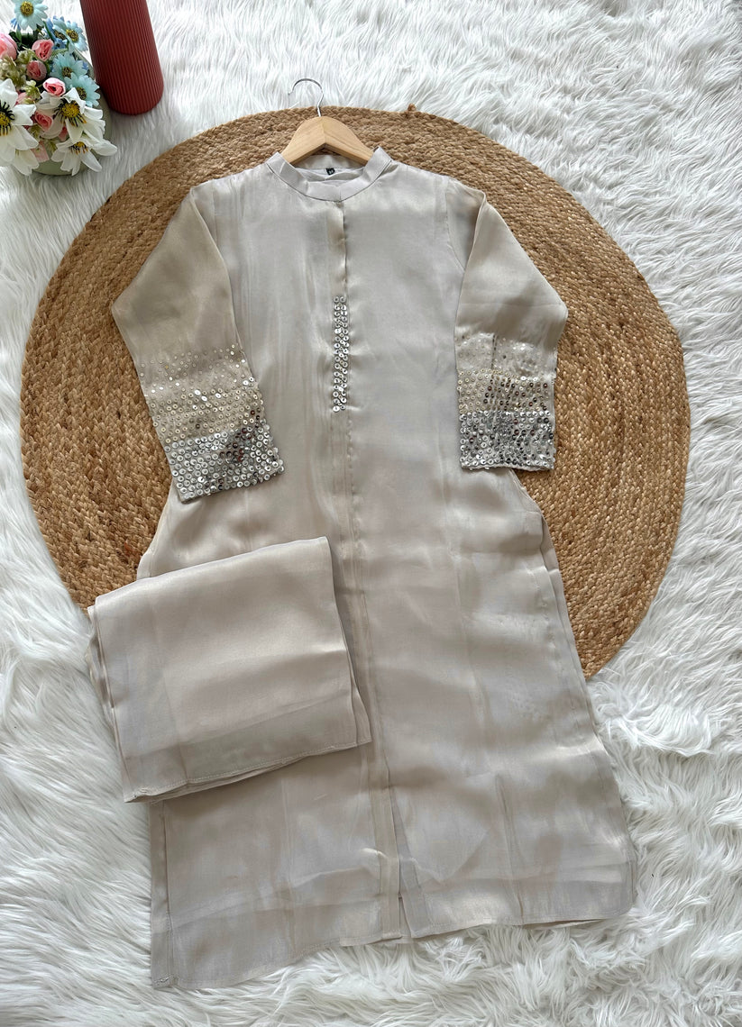 K103 - Tissue silk handwork coord set