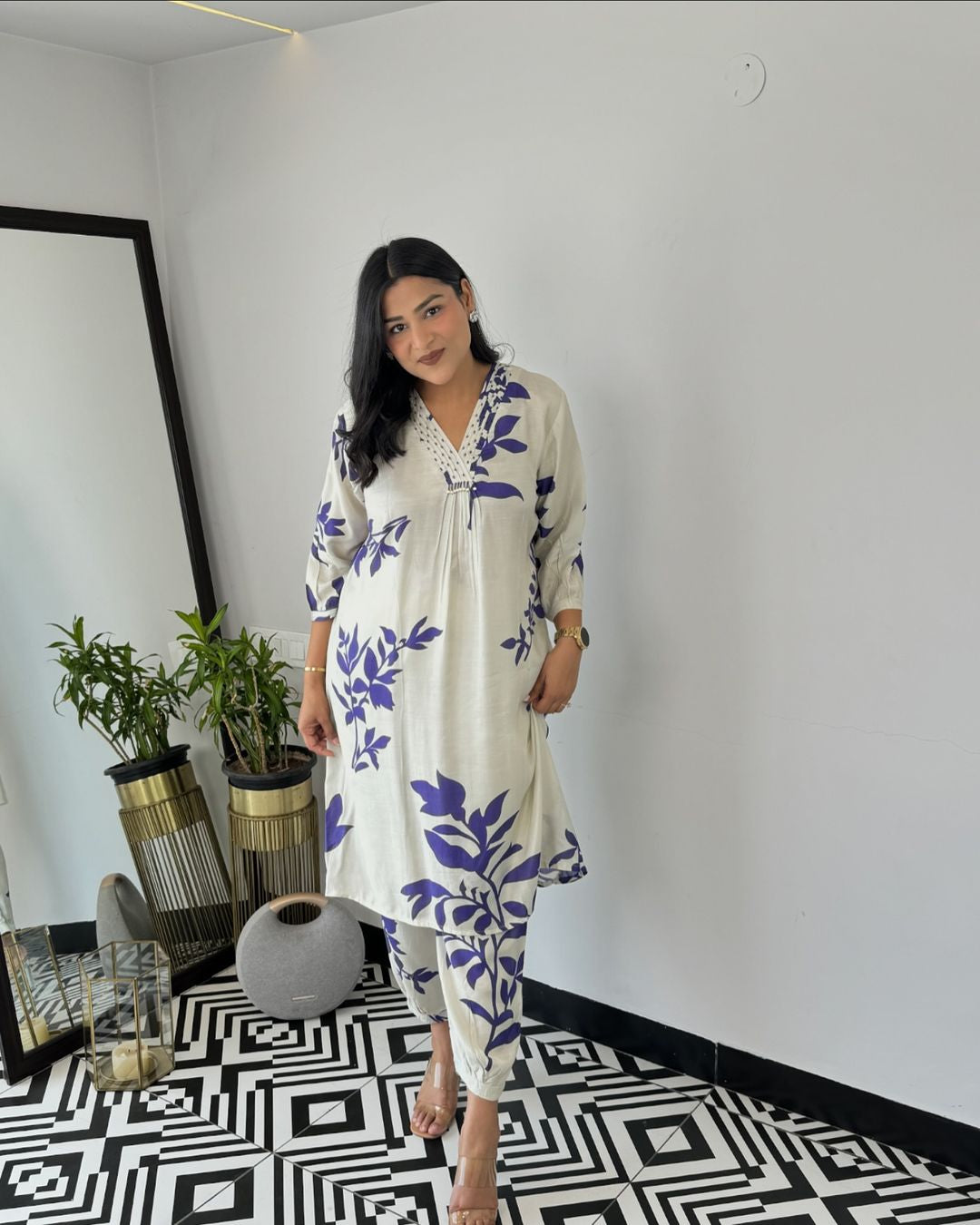 White - Autum Floral Kurta Pants